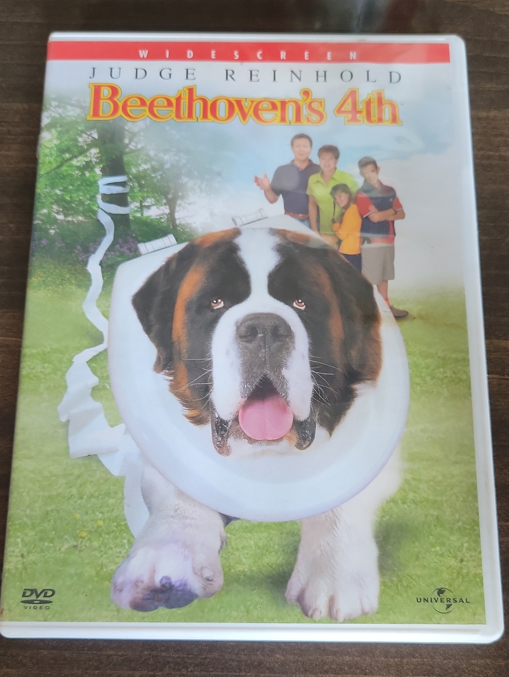 Universal Beethoven's 4th DVD — White, Green, Red Accents